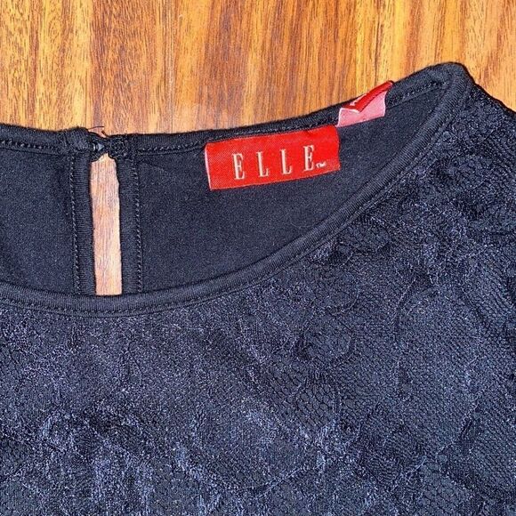 Elle Black Lace Short Sleeve Top Women's Size Small - Picture 2 of 5